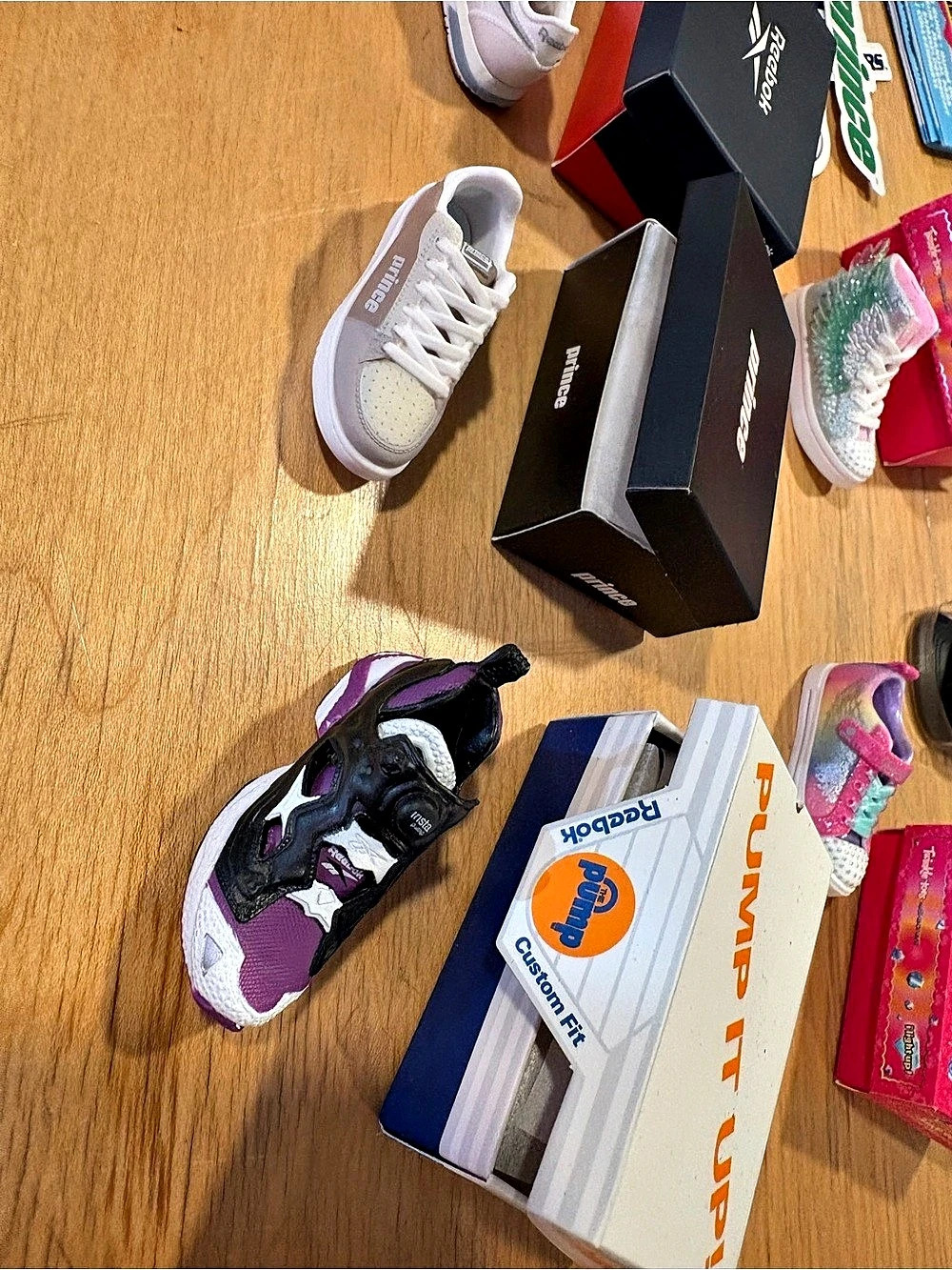 ZURU ~ MiNi Brands ~ Reebok prince Twinkle Toes Purple Black Sneakers Ball Caps
